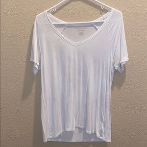White V-neck soft and sexy AE shirt🤍